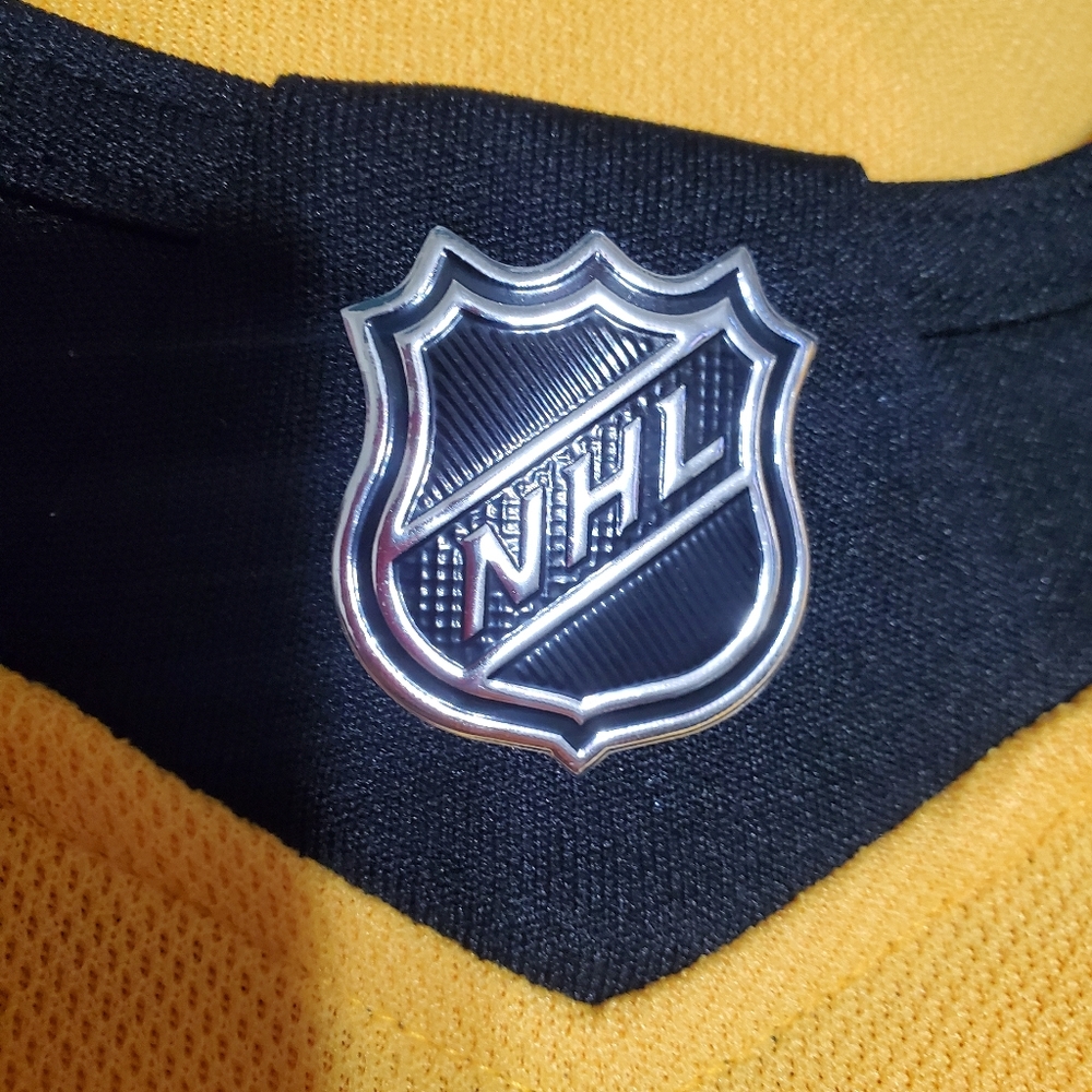 S O L D.....Adidas Boston Bruins Reverse Retro authentic jersey - Picture 13 of 16